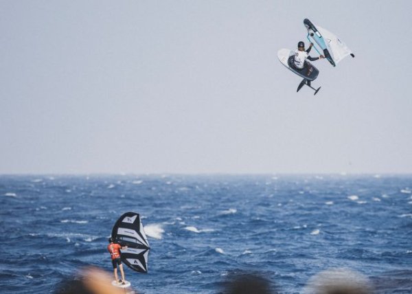 Benjamin Castenskiold, nuevo campeón del mundo de Wingfoil Surf-Freestyle