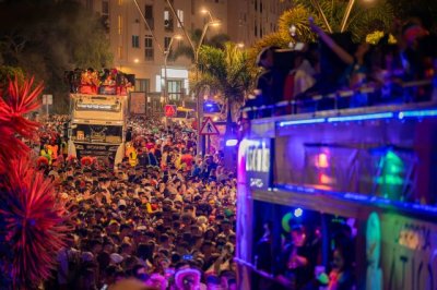 La Plaza de Santiago toma esta semana el relevo de 'La movida galdense'