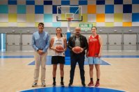 El consejero de Deportes, Aridany Romero, visita a las grancanarias Leonor Rodr&iacute;guez y Maite Cazorla, preseleccionadas para disputar con Espa&ntilde;a los Juegos Ol&iacute;mpicos de Par&iacute;s 2024
