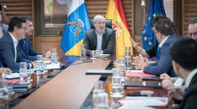 El Gobierno financia con 3,6 millones m&aacute;s la atenci&oacute;n social que realizan los ayuntamientos canarios