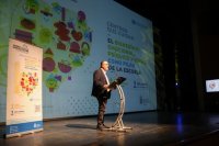 Poli Su&aacute;rez anuncia la creaci&oacute;n de la Unidad para el Bienestar del Profesorado