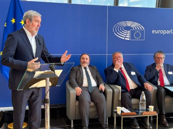 Canarias y otras RUP plantean en Bruselas duplicar la ficha del POSEI para compensar el alza de costes
