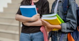 El Gobierno de Canarias ampl&iacute;a el plazo para solicitar las becas universitarias