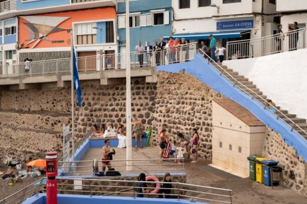 G&aacute;ldar culmina el refuerzo del muro de la playa de Sardina para mejorar su seguridad