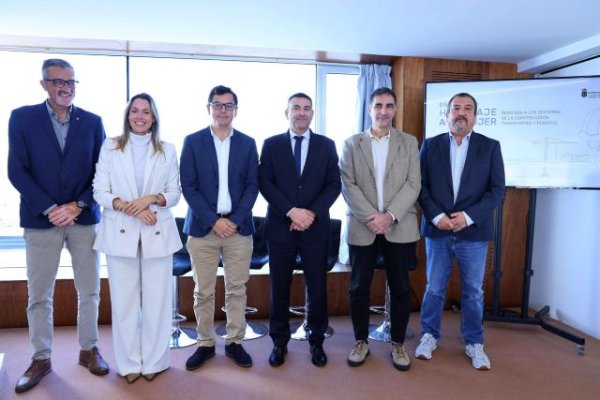 La Consejería presenta el ‘Encuentro Homenaje a la Mujer’ en la construcción, el transportes y los puertos