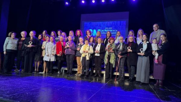 Santa Brígida rinde homenaje a 50 años de participación femenina en la política