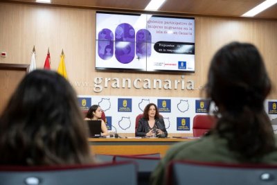 El Cabildo ofrece talleres de risoterapia para mujeres destinados a facilitarles herramientas que contribuyan a mejorar su bienestar