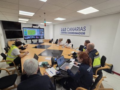 El Gobierno de Canarias pide a la población cautela ante el empeoramiento meteorológico por la cercanía de Therese