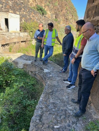 El Ayuntamiento de Guía ejecuta las obras de la red de saneamiento de Las Boticarias