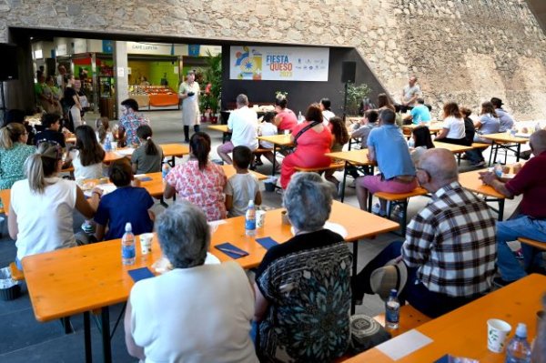 Abierto el plazo de inscripción para el Taller Infantil de Catador Oficial de Queso este sábado en el Mercado de Guía