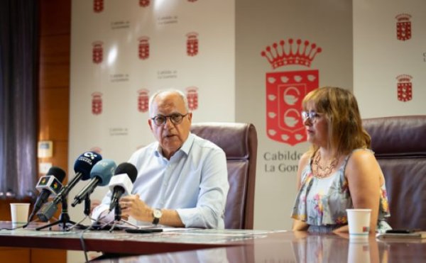 La Gomera: El Cabildo destina 200 mil euros a la gratuidad de los libros de texto para los estudiantes gomeros