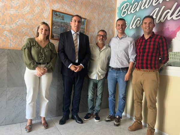 El Ayuntamiento de La Aldea de San Nicolás y la Consejería de Bienestar Social mantienen un encuentro técnico para valorar los servicios en el municipio