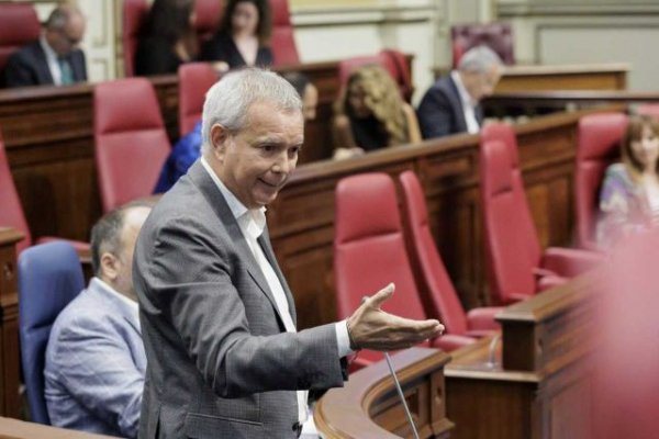 Vivienda planifica la construcción de 160 viviendas para atender a los desalojados de La Bombilla y Puerto Naos