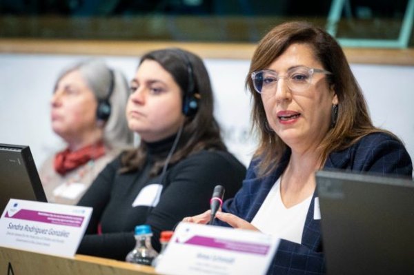 Canarias expone en Bruselas la situación de urgencia ante el repunte migratorio de menores no acompañados