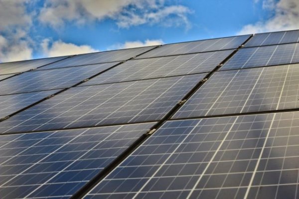 Canarias triplica en cinco meses la potencia instalada de autoconsumo fotovoltaico durante el año 2019