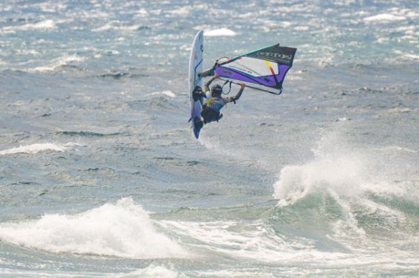 Pozo Izquierdo revive la leyenda: Daida Ruano y Philip Köster protagonistas de la 37º edición de la Gran Canaria Gloria Windsurf World Cup