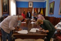 Gu&iacute;a: Adjudicados los primeros Puestos del nuevo Mercado Agr&iacute;cola