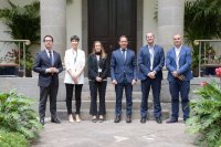Zapata recibe a la consejera delegada de Ecoembes en Espa&ntilde;a para impulsar el reciclaje en Canarias