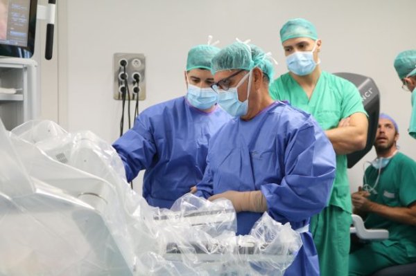 El Hospital Molina Orosa, acreditado para la formaci&oacute;n de especialistas en Cirug&iacute;a General