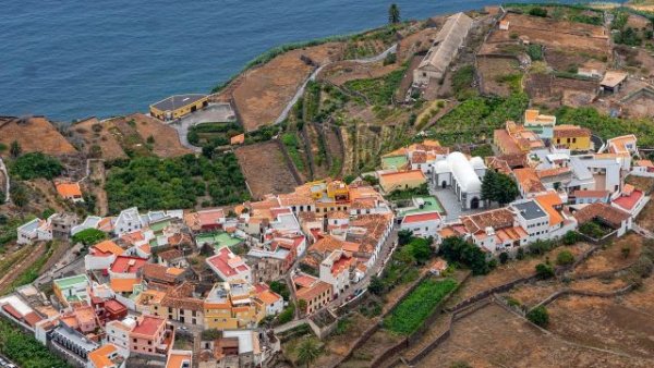 El Gobierno de Canarias ampl&iacute;a el plazo para solicitar ayudas contra la despoblaci&oacute;n en municipios rurales