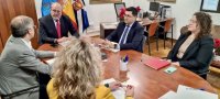 Los Cabildos de Gran Canaria y Tenerife negociar&aacute;n juntos la compra de combustible para el Transporte P&uacute;blico y el despliegue del Hidr&oacute;geno