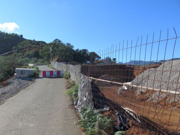 Guía: Sanción de cerca de 70.000 euros por el desmoronamiento de la carretera de Bascamao