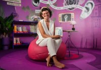 Ar&aacute;nzazu Guti&eacute;rrez cuestiona los mitos de la familia y las carencias del sistema de protecci&oacute;n de la infancia en su libro &lsquo;Todo lo que no ves&rsquo;