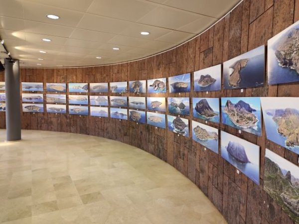 Este viernes finaliza la exhibición fotográfica ‘La Gomera desde el cielo’, de Arturo Clavijo
