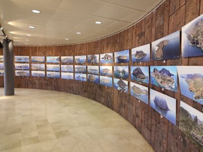 Este viernes finaliza la exhibici&oacute;n fotogr&aacute;fica &lsquo;La Gomera desde el cielo&rsquo;, de Arturo Clavijo