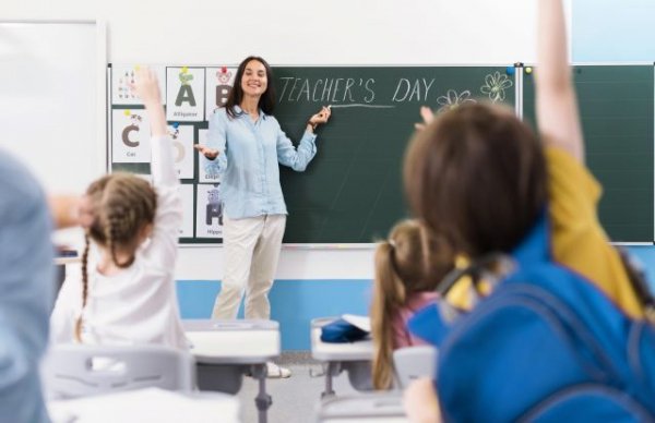 Educación apuesta por la inmersión lingüística con 179 auxiliares de conversación en 245 centros docentes