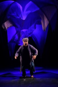 El cl&aacute;sico shakesperiano de &ldquo;Lear&rdquo; de la mano de la compa&ntilde;&iacute;a chilena Viajeinm&oacute;vil se subir&aacute; a las tablas del Teatro Auditorio Ag&uuml;imes