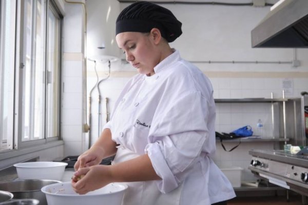 Educación imparte formación específica en competencias profesionales a 249 docentes de FP