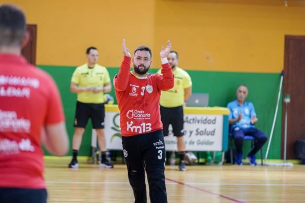 Heriberto Díaz se despide del Km13 Balonmano Gáldar