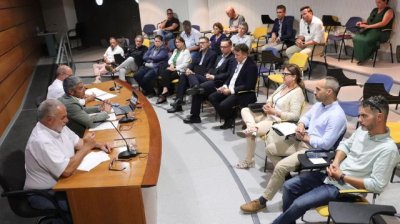 El Gobierno re&uacute;ne a productores, importadores y supermercados para impulsar la comercializaci&oacute;n de papa local