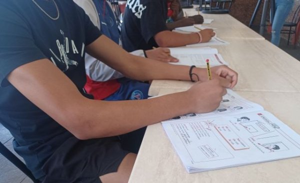 Canarias comienza a remitir al Estado los primeros expedientes de menores migrantes para su traslado a la Península