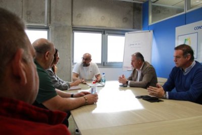 Aridany Romero aporta soluciones a los problemas econ&oacute;micos del C.L. Vecinos Unidos de Firgas