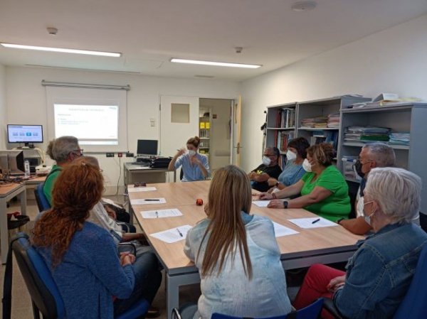El HUC acoge un taller para pacientes con déficit grave de alfa-1-antitripsina, una enfermedad hereditaria