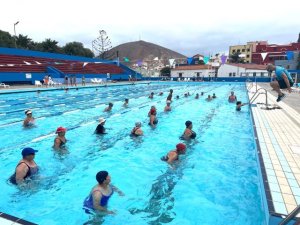 Guía: El programa ‘Bienvenido Verano’ para las personas mayores culmina con un divertida “zambullida” en las piscinas municipales
