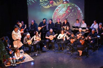 Gu&iacute;a: Tradici&oacute;n y nostalgia en el espect&aacute;culo &lsquo;Mi Cuento de Navidad&rsquo; de la Agrupaci&oacute;n Lairaga del Norte