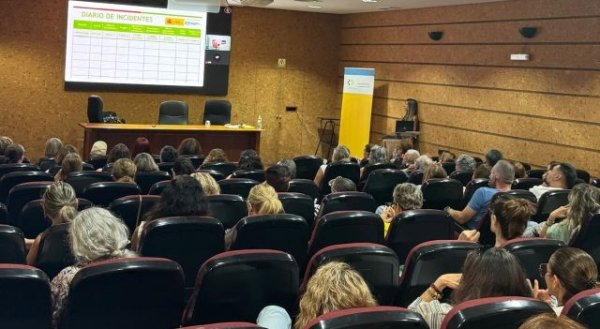 Atenci&oacute;n Primaria de Gran Canaria forma a su personal en prevenci&oacute;n de riesgos laborales, conflictos y acoso