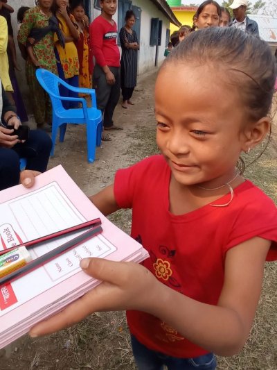 La Fundaci&oacute;n Canaria Universo Unido firma un nuevo compromiso de apoyo con Educanepal