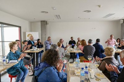 La Fiesta del Queso calienta motores en el Mercado de Gu&iacute;a