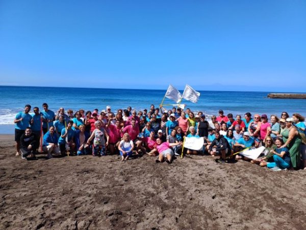 Gáldar: El proyecto Envejecimiento Activo organiza una jornada deportiva en la Playa de Sardina