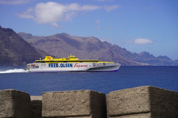 Fred. Olsen Express a la vanguardia internacional con un sistema pionero en detección de objetos en el mar