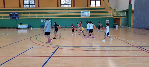 Guía: El Cenobio Valerón Basket abre una escuela de iniciación de baloncesto en el Colegio Juan Arencibia