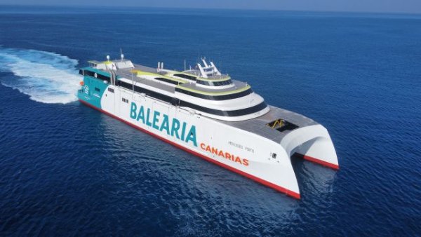 Bale&agrave;ria Canarias presenta su programaci&oacute;n de verano reforzando la conectividad de las islas con 12 barcos