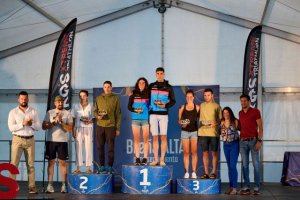 Desde el océano hasta las estrellas: Rotundo éxito de la segunda edición del KOS XTREME TRIATHLON