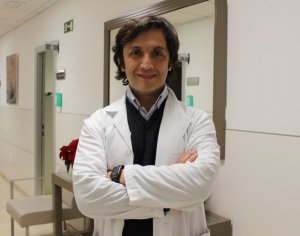 Hospiten incorpora una novedosa técnica para el tratamiento de hernias inguinales en edad pediátrica