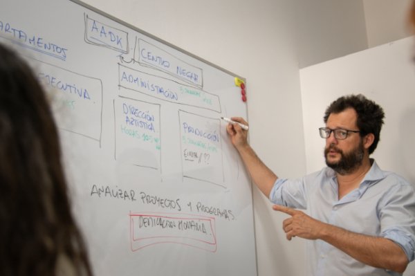 Lanzarote: Tenique Cultural comparte su experiencia en gestión de proyectos culturales en Centro Negra, residencia artística de referencia en España y Portugal