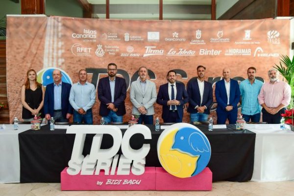 El Torneo ‘Tenis desde Canarias’ se ha presentado en la mañana de este jueves